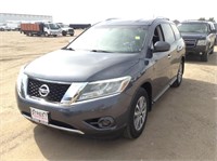 2013 Nissan Pathfinder SUV SUV