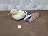 2 Vintage decoration ducks
