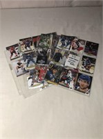 33 UD Canvas Hockey Cards