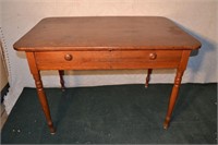 Single drawer pine work table