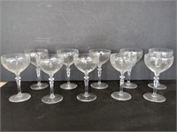 10 Embossed Champagne Glasses