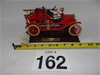 FRANKLINT MINT 1916 MODEL T FIRE ENGINE