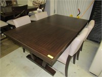 5 Pc Dining Room Set: Table & 4 Chairs