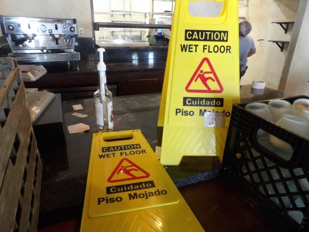 Bid X 2: Caution Wet Floor Sign