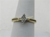 Vintage 10kt Keepsake Diamond Engagement Ring, .20