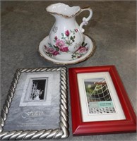 Picture Frames / Pitcher w/ Plate