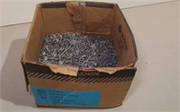 Box Of Mixed Roofing Nails 1" & 1.5"