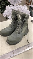 Size 10W steel toe work boots
