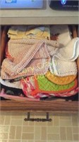 4 Drawers Of Kitchen Items