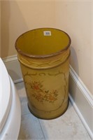 Resin Trash Can