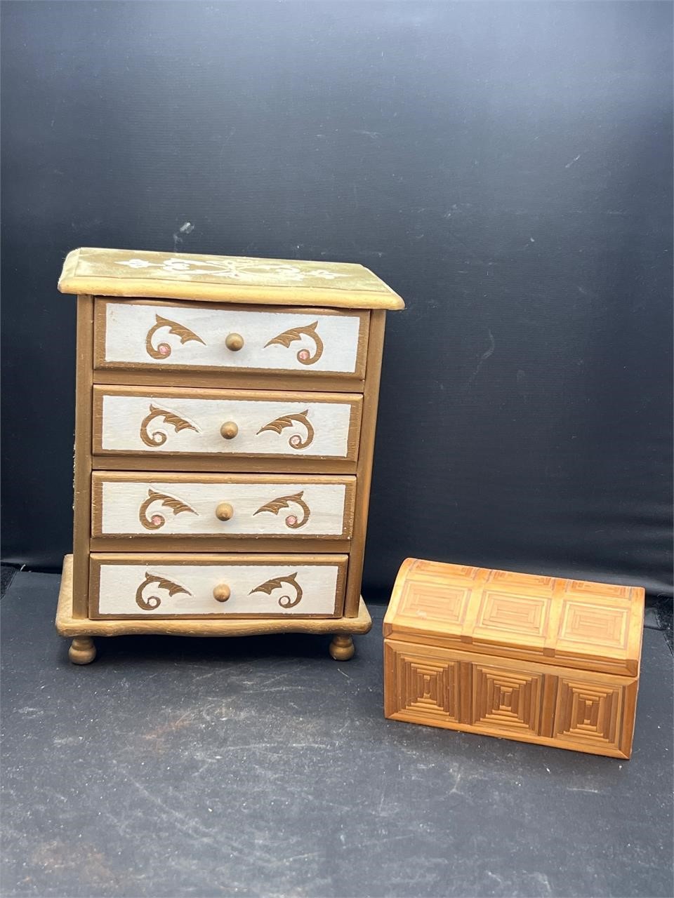 Wooden jewelry boxes vintage