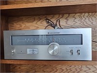 Kenwood AM-FM Stereo Tuner KT-5300 
15×5×10" -