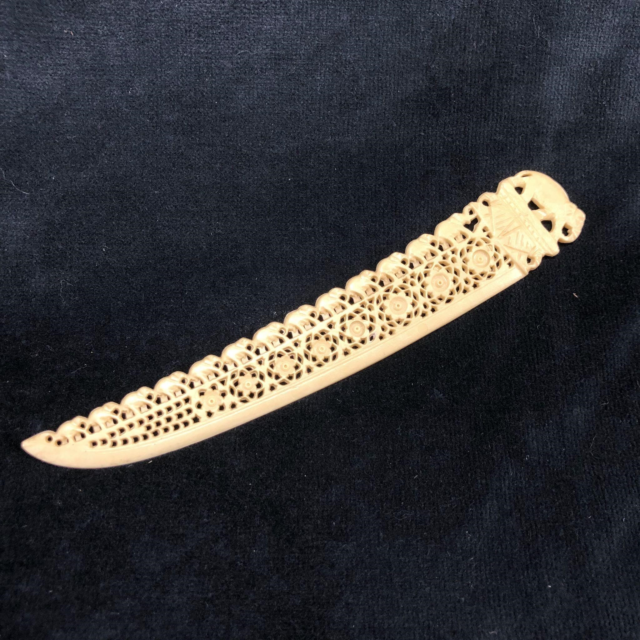 Vintage Faux Plastic Scrimshaw Letter Opener