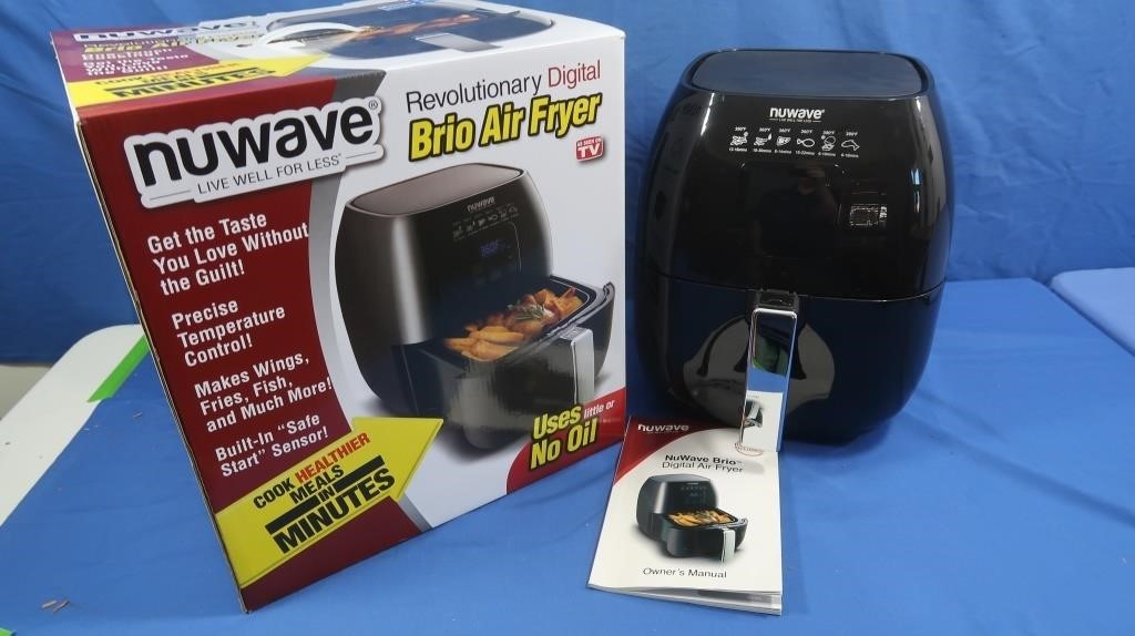 Nuwave Brio Air Fryer in Box