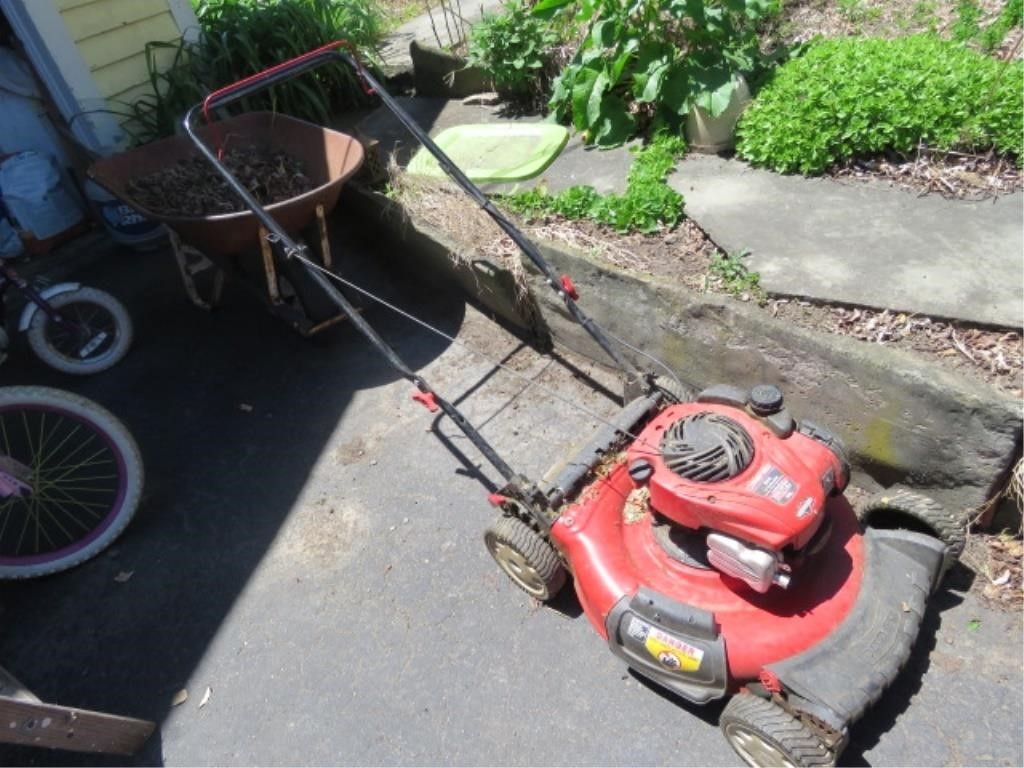 TROYBILT TB110 PUSHMOWER WITH 21" CLEARING