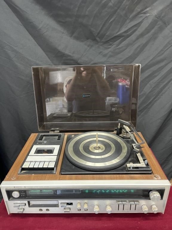 Sanyo DXT 540k1 Turntable