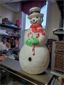 40 in. Tall Lighted Snowman  Blow Mold