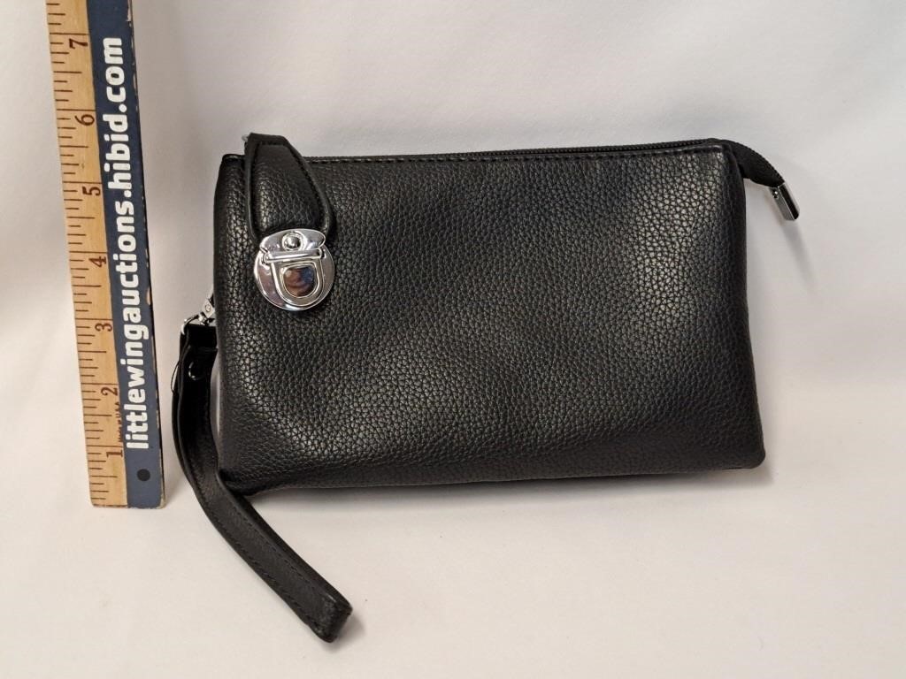 ALINAS EXCLUSIVES Black Leather Clutch Purse