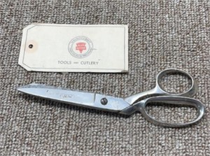 Keen Kitters scissors