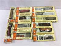 Lot of 12 Con-Cor Asssembled Train Car Kits in