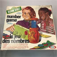 Vintage 1972 Sesame Street Number Game