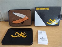 BROWNING FOLDING KNIFE WITH ORIGINAL BOX