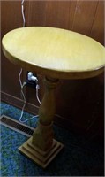 Wood round table, homemade 16" diameter,  26" tall