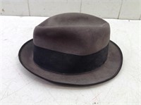 Vtg Lee St. Regis Derby Style Hat  Sz 7 /18