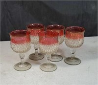 Diamond point wine glasses in clear and red