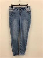 $80  INC Denim HighRise Skinny Jean Size 12