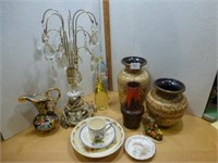 Lamp / Vases x3 / Bunnykins Bowl / Art Glass Cat