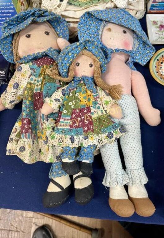 HOLLY HOBBIE CLOTH DOLLS