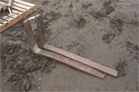 Pallet Forks, Approx 45" w/ 16" Mast