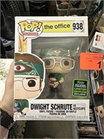 POP VINYL FIGURE DWIGHT SCHRUTE RECYCLOPS 938