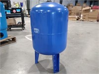 Power Fist 26.4 Gallon Water Pressure Tank