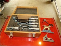 MITUTOYO OUTSIDE MICROMETER SET
