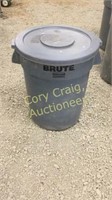 Brute Rubbermaid trashcan 22” wide 28”  tall