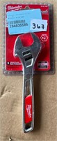 Milwaukee 8" Stable Wrench, Up to 1 1/8"