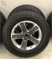 Bridgestone Dueler A/T Tires with Jeep Rims