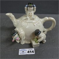 Nice Lenox Porcelain Snowman Teapot