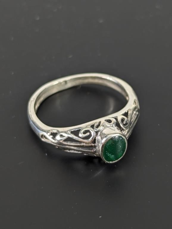 Sterling Silver and Green Druzy Ring