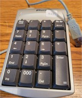 Targus Numeric Keypad Plug & Play USB Number