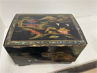 Oriental jewelry box