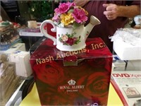Royal Albert porcelain  musical teapot-new
