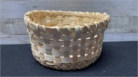 Signed Mikmaq Round Basket Signed LN 10"