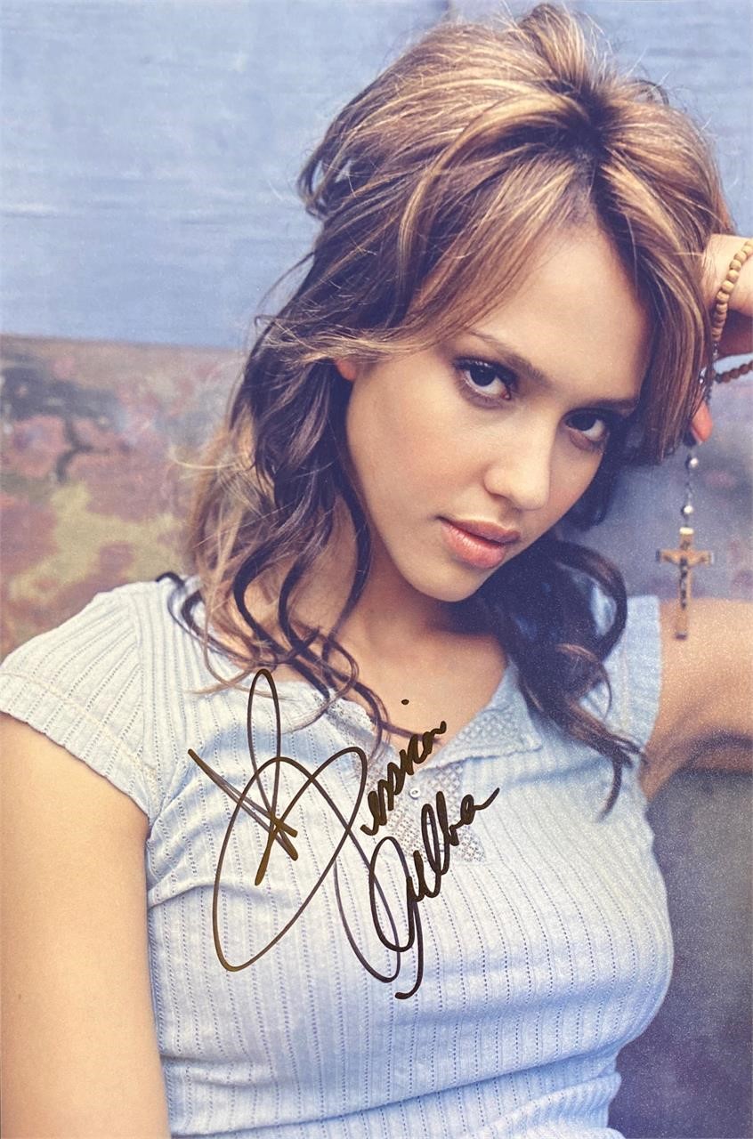 Autograph  
Jessica Alba Photo