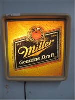 LIGHTED MILLER BEER WORKING ADVERTISING SIGN