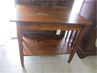 OAK TABLE WITH DRAWER