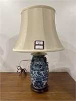 Blue and white oriental lamp