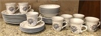 K - 30 PIECES TABLETOPS UNLIMITED DISHWARE (K14)